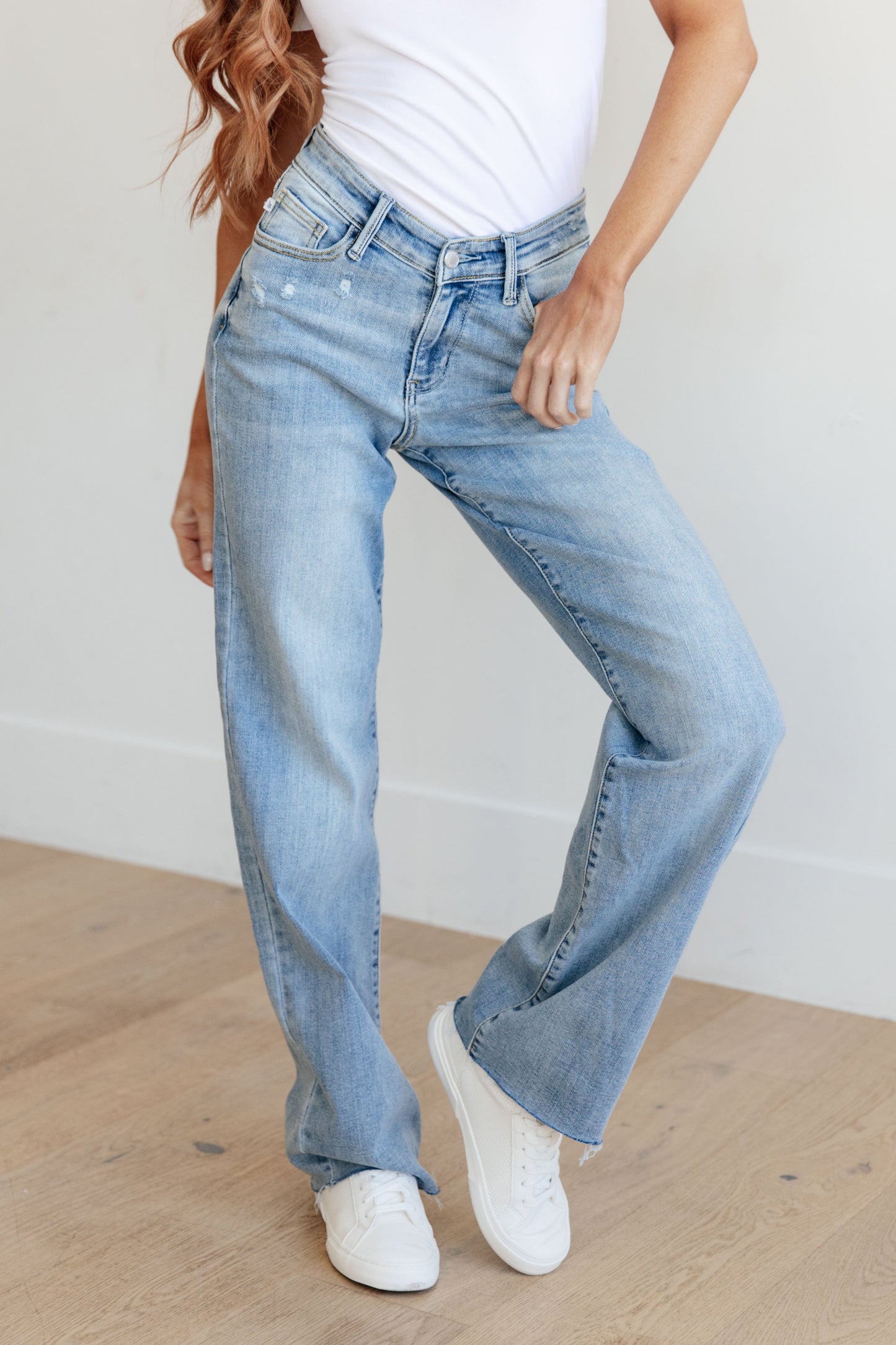 Mildred High Rise V Front Waistband Straight Jeans | Judy Blue