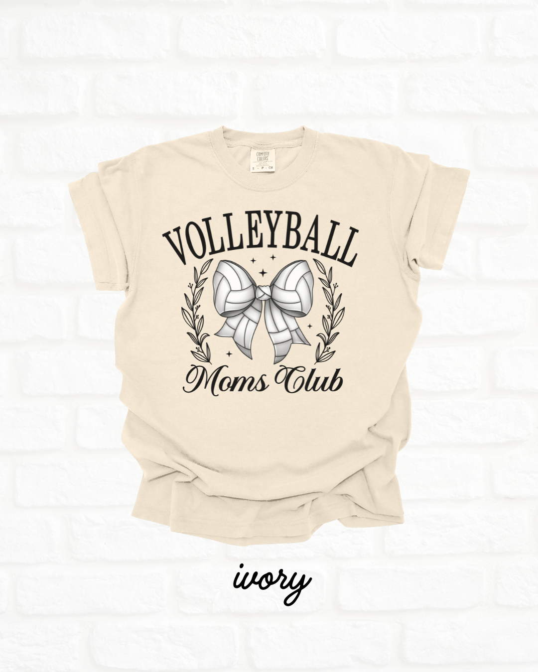 Volleyball Mom's Club IVORY Heavyweight Cotton Women's Graphic Tee