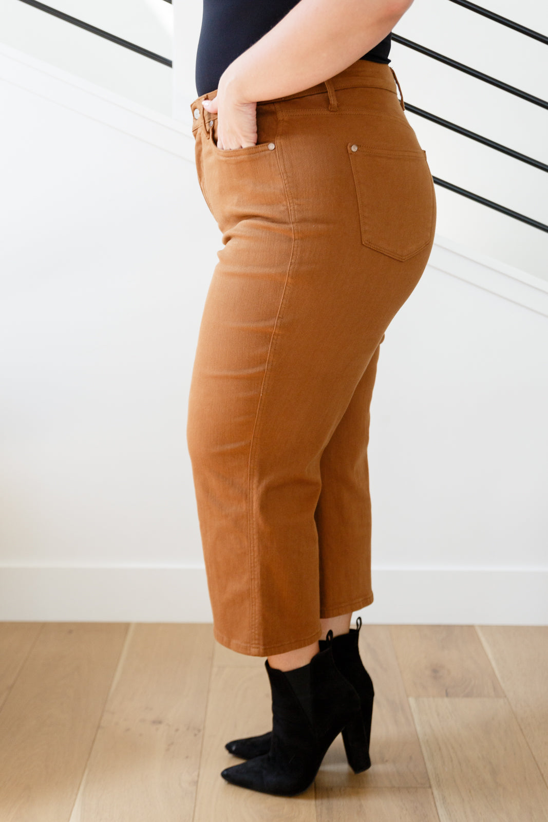 Briar High Rise TUMMY CONTROL Top Wide Leg Crop Jeans in Camel | Judy Blue