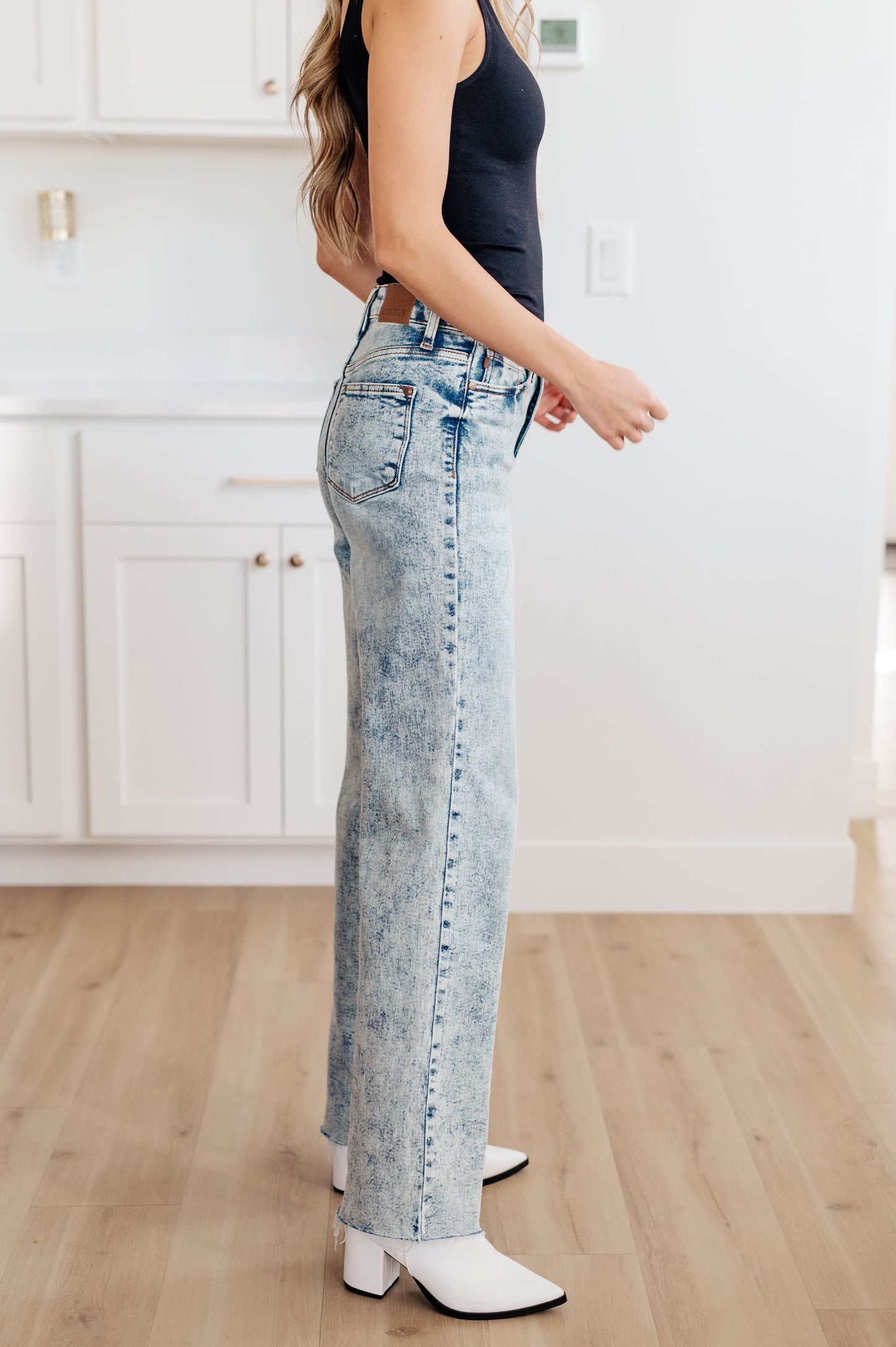 Dory High Waist Mineral Wash Raw Hem Wide Leg Jeans | Judy Blue