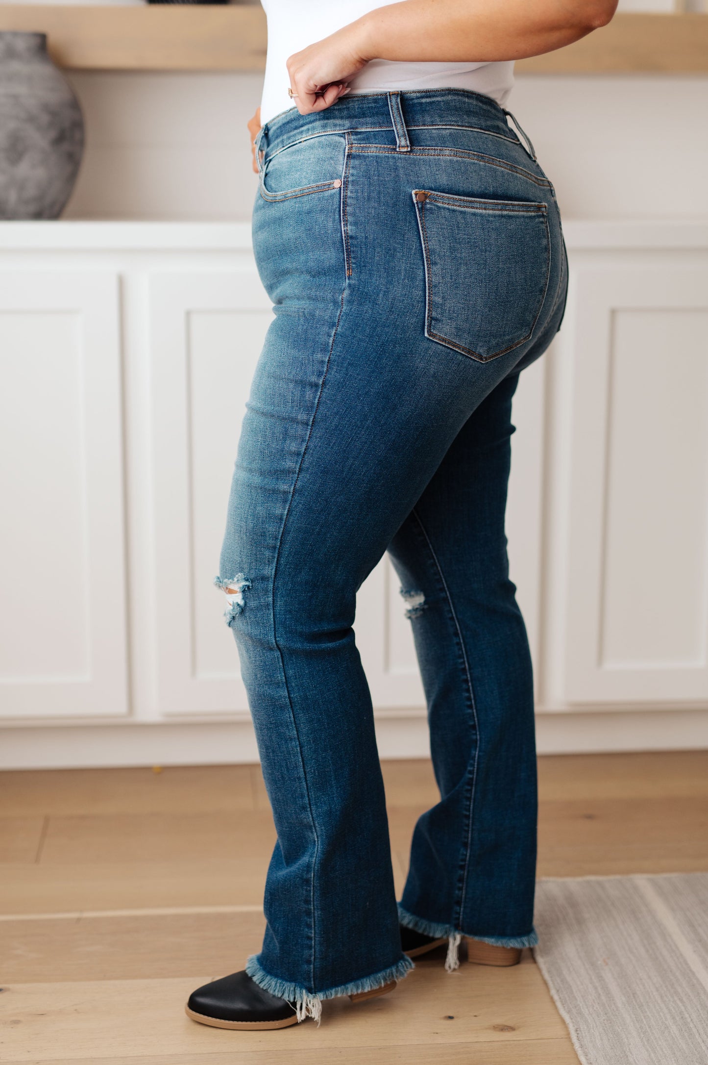 Morgan High Rise Distressed Straight Jeans | Judy Blue